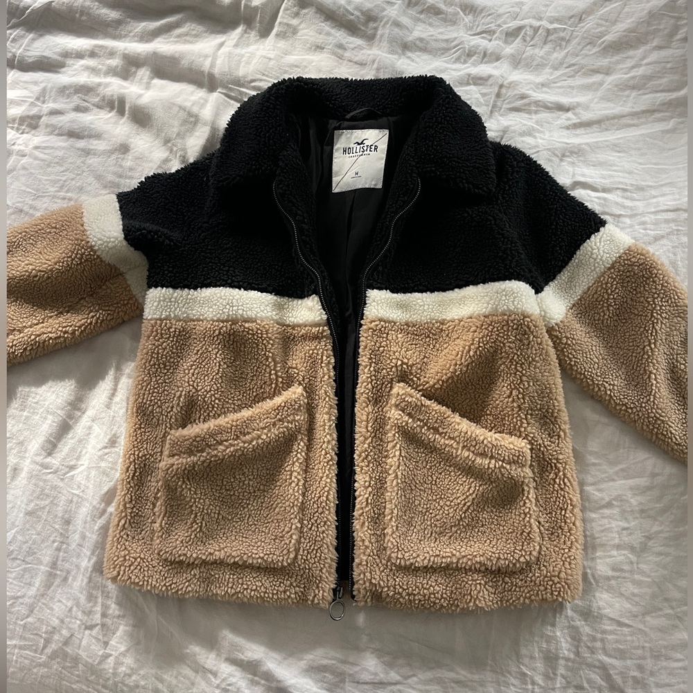 Hollister Teddy Sherpa Jacket Size Medium